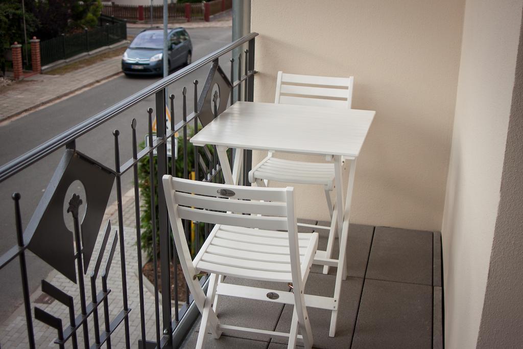 Bad Tennstedt Cafe Hehrlich - Cafe, Pension & Mehr מראה חיצוני תמונה